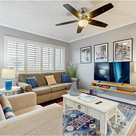 Island Home 304